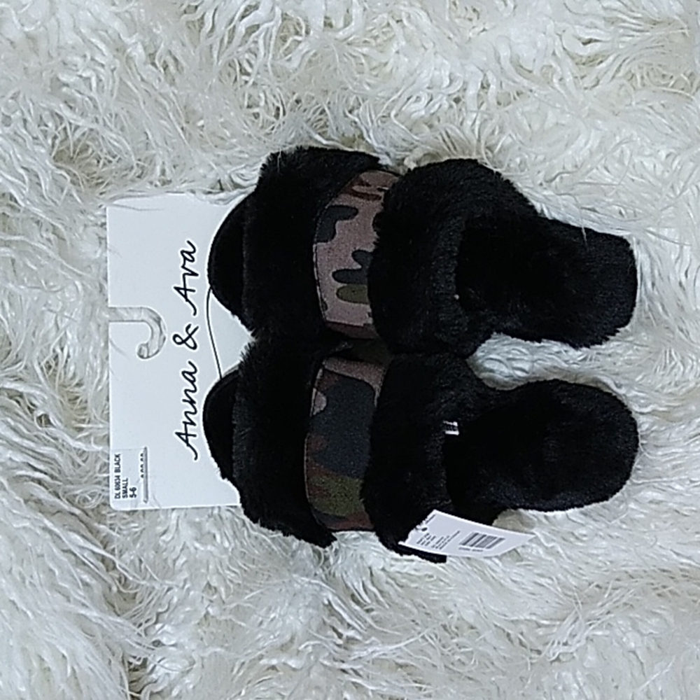 Anna & Ava Camouflage Slippers